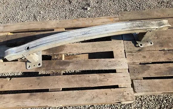 Renault Megane II Front bumper cross member 8200011108