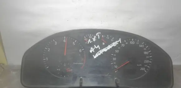 Audi A4 S4 B5 8D Speedometer (instrument cluster) 8D0919861H 008AUZ8Z0