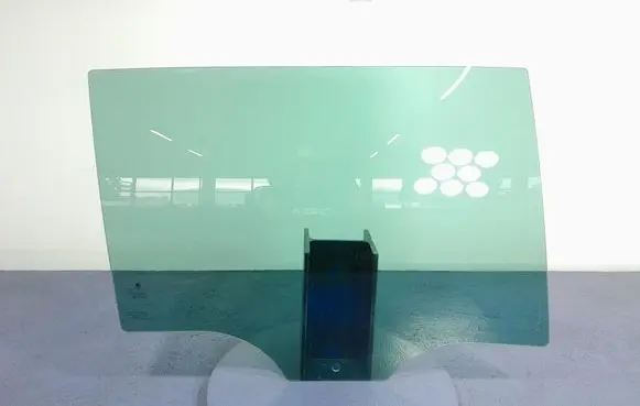 Rear door window glass