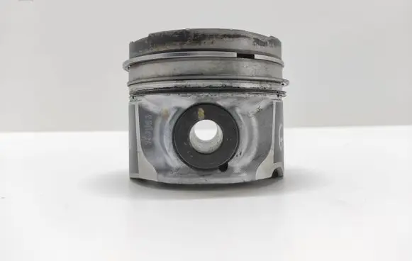 Lexus IS 220D-250-350 Piston 184798