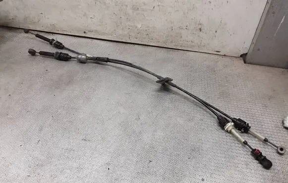 Renault Trafic III (X82) Gear shift cable linkage 