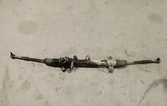 Toyota Corolla Verso AR10 Steering rack 