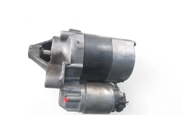 Renault Megane I Starter motor D7E22 105119F