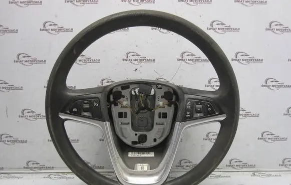 Opel Astra J Ignition lock 133351023
