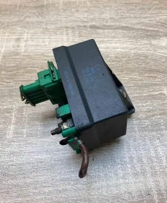 Peugeot 206 Glow plug pre-heat relay 9639912580 51299011A WITHPLUG