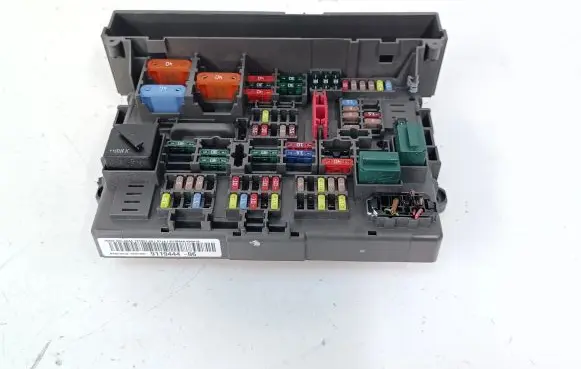 BMW X1 E84 Fuse module 9119444