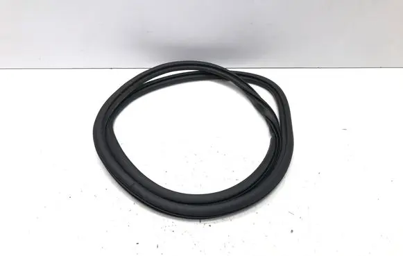 Audi A3 8Y Rear door rubber seal (on body) 8Y5833721B