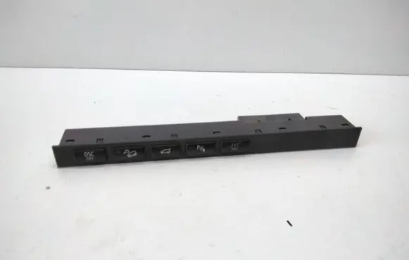 Traction control (ASR) switch