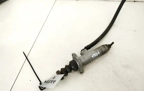 Audi 80 90 B3 Clutch master cylinder 893721401B