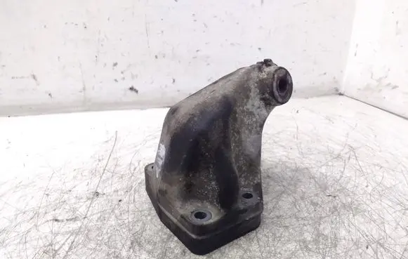 Mercedes-Benz R W251 Engine mounting bracket A6422230204