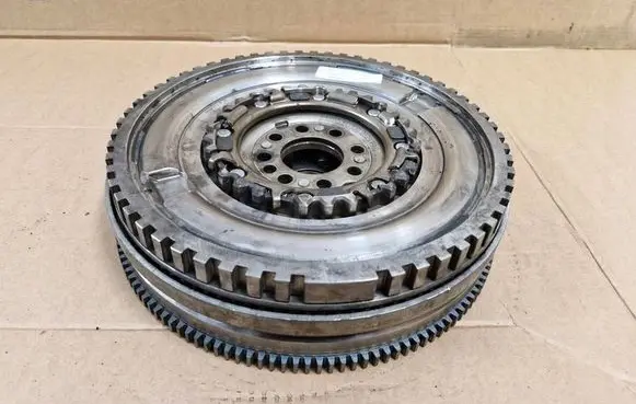 KIA Sportage Dual mass flywheel 23200-2U300