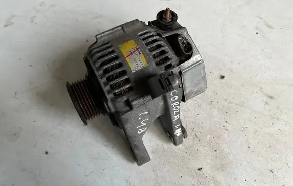 Toyota Corolla E120 E130 Generator/alternator 2706022030 1022111910