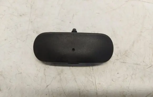 Windshield washer spray nozzle