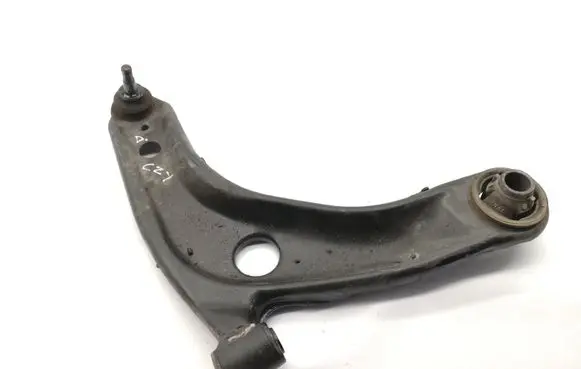 Toyota Yaris Front lower control arm/wishbone