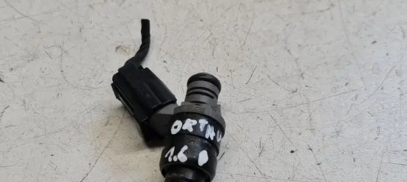 Skoda Octavia Mk2 (1Z) Fuel injector 06A906031BT