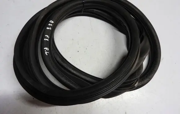 Citroen DS3 Rubber seal loading door xfgtjhxfttx3423422