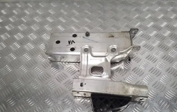 BMW 3 F30 F35 F31 Front bumper shock/impact absorber 7266191