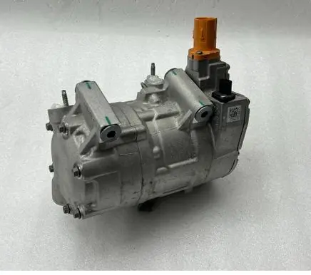 Opel Mokka B Air conditioning (A/C) compressor (pump) 9855610380