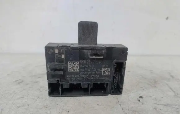 Audi A4 S4 B8 8K Door control unit/module 8K0959793R