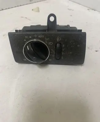 Mercedes-Benz E W211 Light switch 2115450304