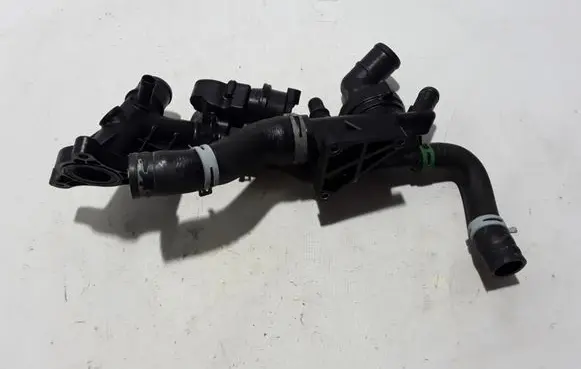Renault Trafic III (X82) Thermostat 110615482R