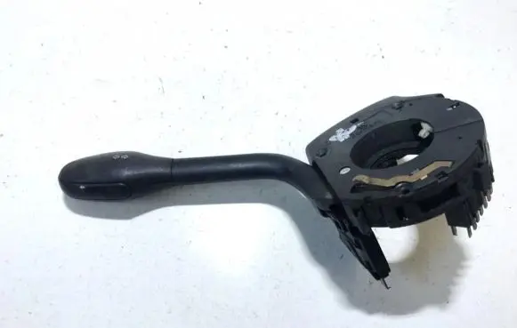 Volkswagen Golf III Indicator stalk dotsaeqb91