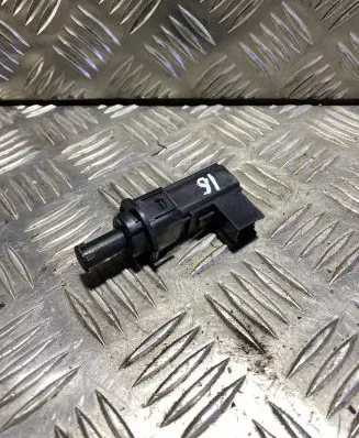 Dodge Durango III Brake pedal sensor switch 68078700AD