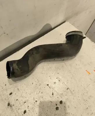 Volvo V70 Intercooler hose/pipe