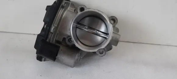 Volvo XC40 Throttle body valve 31465702