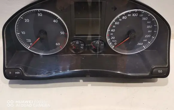 Volkswagen Golf V Speedometer (instrument cluster) A2C53023102 110080246