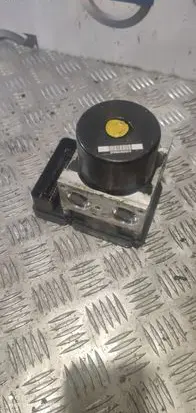 Volvo S60 ABS Pump 31329137