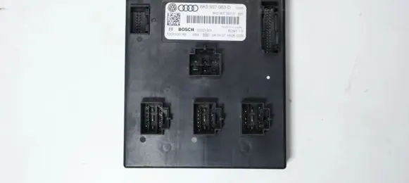 Audi A4 S4 B8 8K Comfort/convenience module 8K0907063D