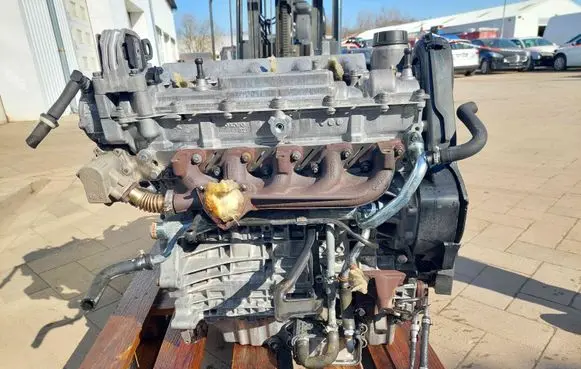 Volvo V70 Engine 6901199