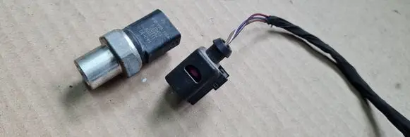 Audi A6 S6 C7 4G Air conditioning (A/C) pressure sensor 4H0959126A
