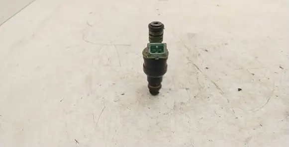 Fuel injector