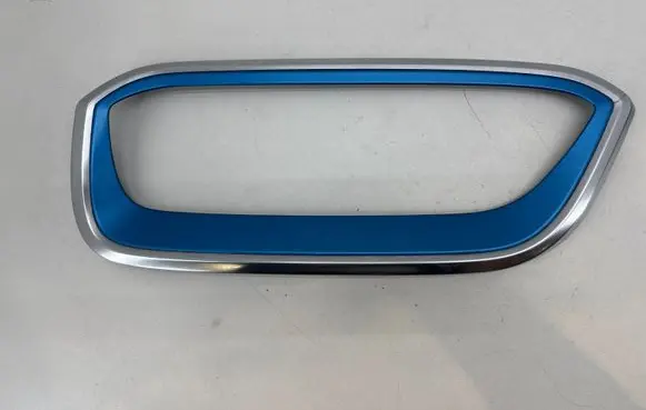 BMW i3 Front bumper upper radiator grill 7375883