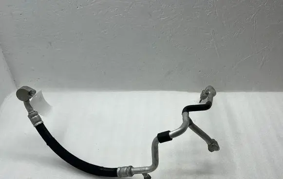 Air conditioning (A/C) pipe/hose