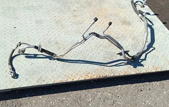 Porsche Cayenne (92A) Air conditioning (A/C) pipe/hose 7P5820741 7P5820741BF K0959126