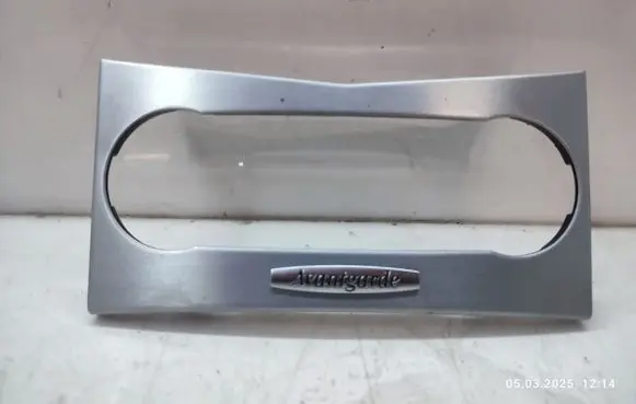 Mercedes-Benz C W204 Climate control/heater control trim A2046800490