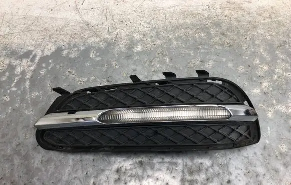 Mercedes-Benz E W212 LED Daytime headlight A2128851723BILI A2128851723 A2049068900