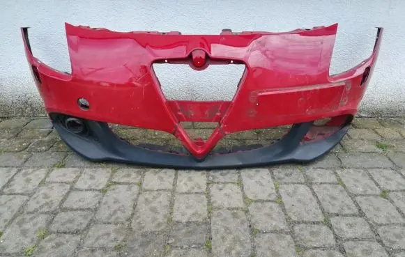 Alfa Romeo Giulietta Front bumper
