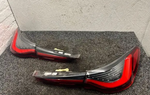 BMW i4 Rear/tail lights set 7477604 7956630 7956629