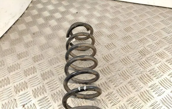 Audi A3 S3 8V Rear coil spring 5Q0511115