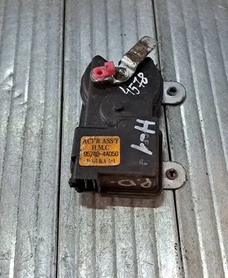 Hyundai H-1, Starex, Satellite Front door lock motor 957404A050