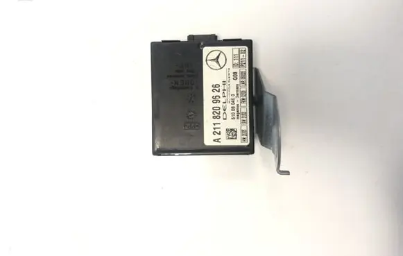 Mercedes-Benz E W211 Alarm control unit/module A2118209626