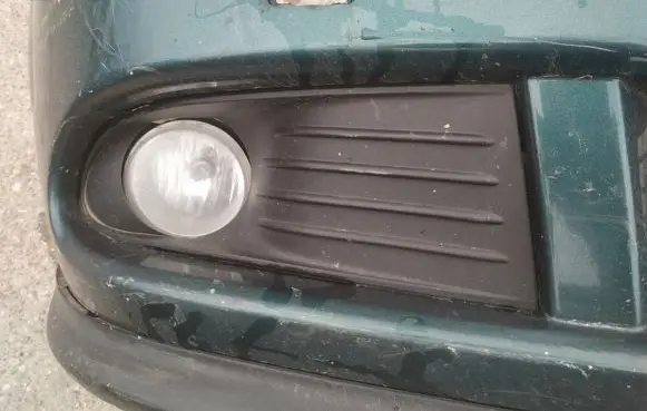 Dodge Journey Front bumper lower grill