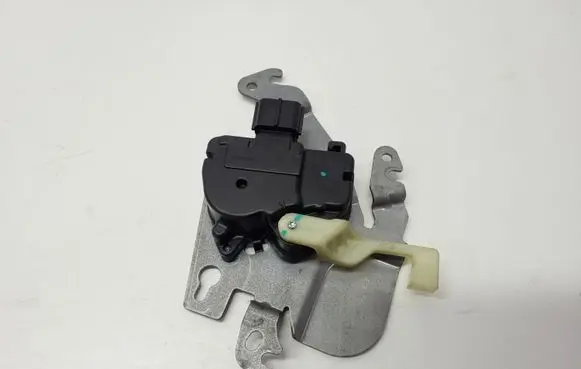 Chrysler Voyager Rear lock motor 3017301 25000282