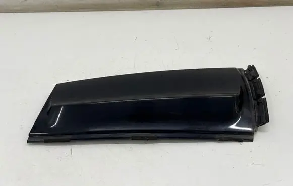 Mini Cooper Countryman R60 Rear side glass trim 9801547