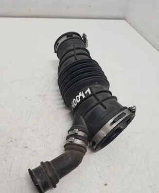 Ford Mondeo MK V Turbo air intake inlet pipe/hose DS739C662ME DS739R504MB