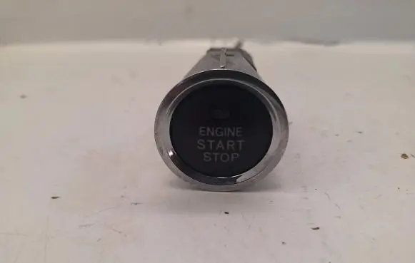 Toyota Corolla Verso AR10 Engine start stop button switch 896110F010 6842Y3DB